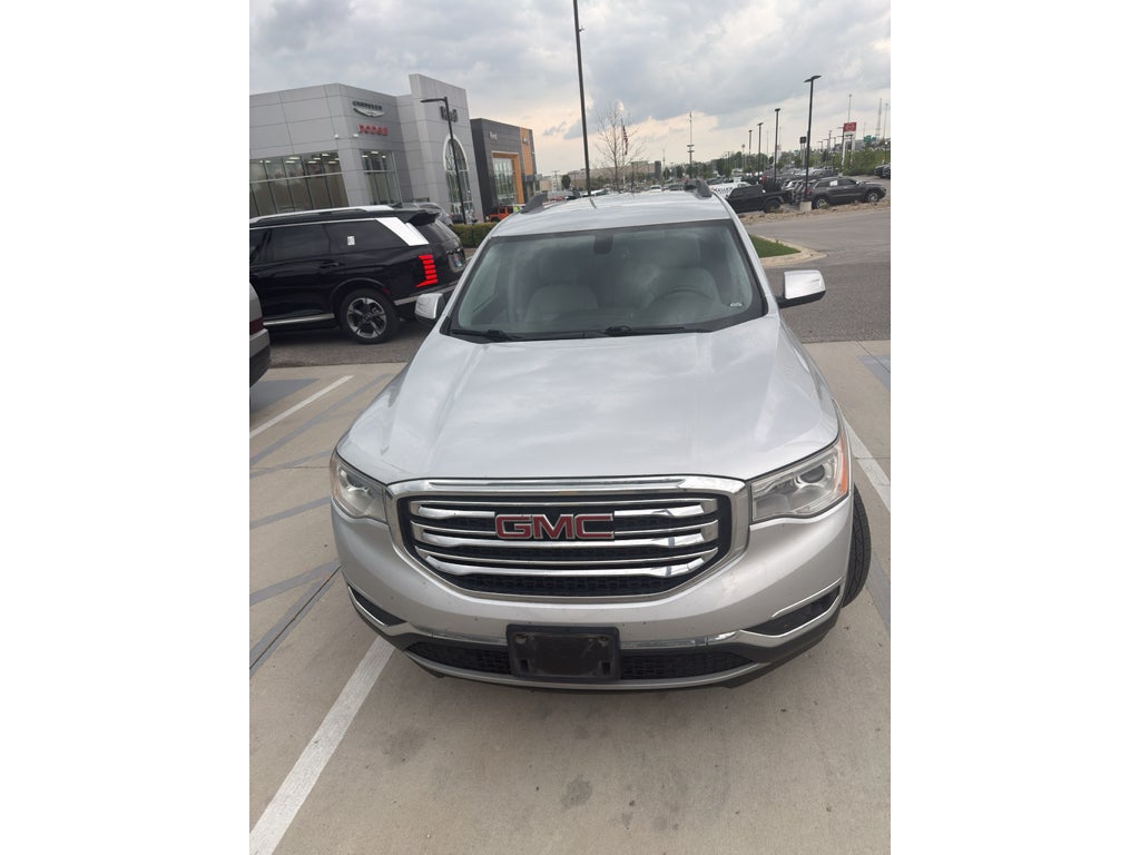 2017 GMC Acadia SLT
