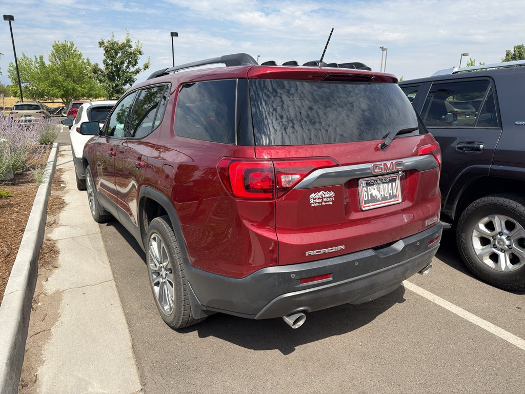 2017 GMC Acadia SLT