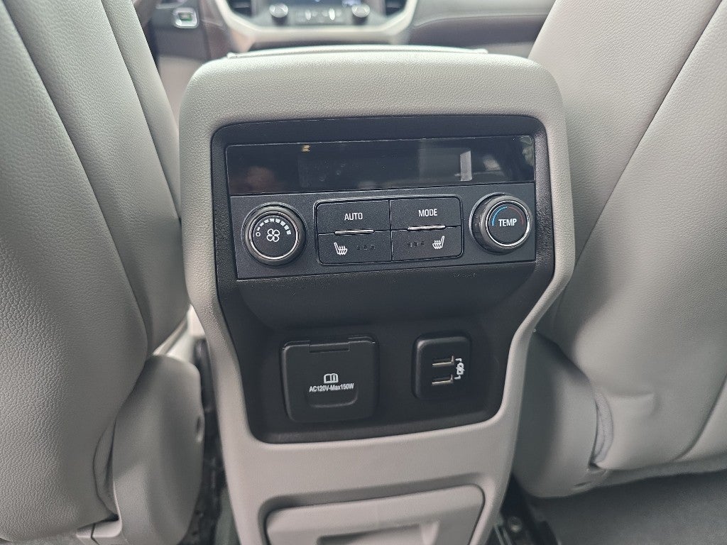 2018 GMC Acadia SLT