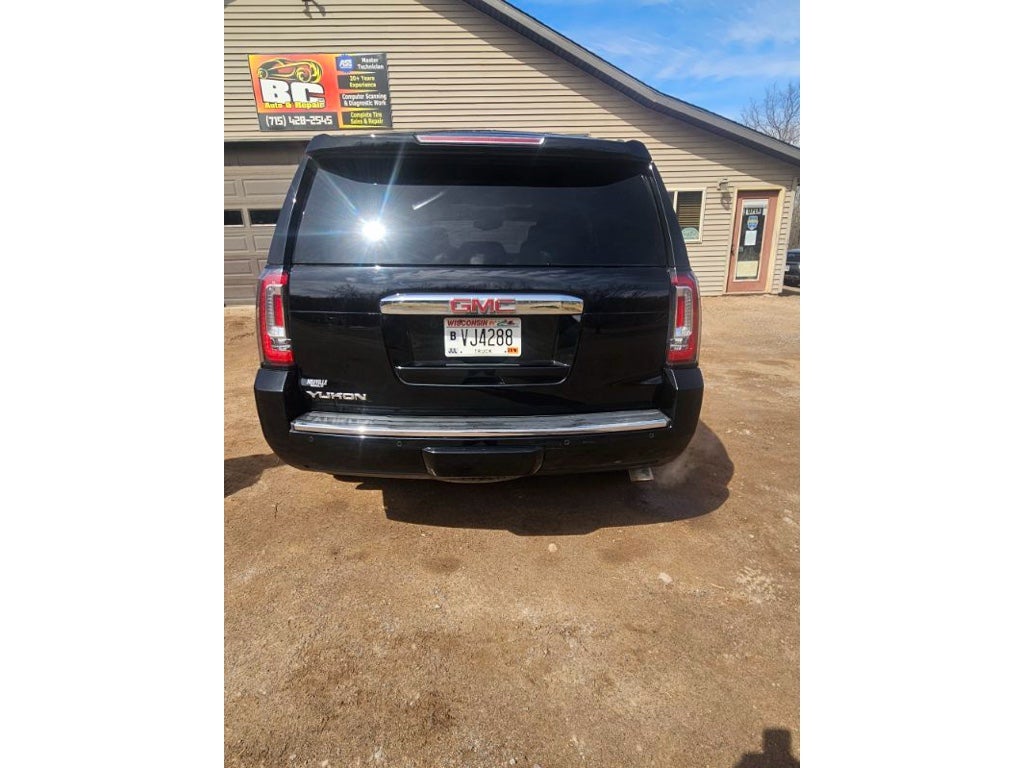 2017 GMC Yukon Denali Denali