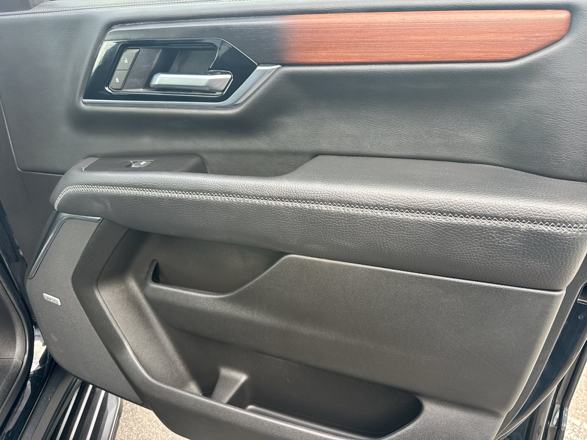 2025 GMC Yukon Denali Denali