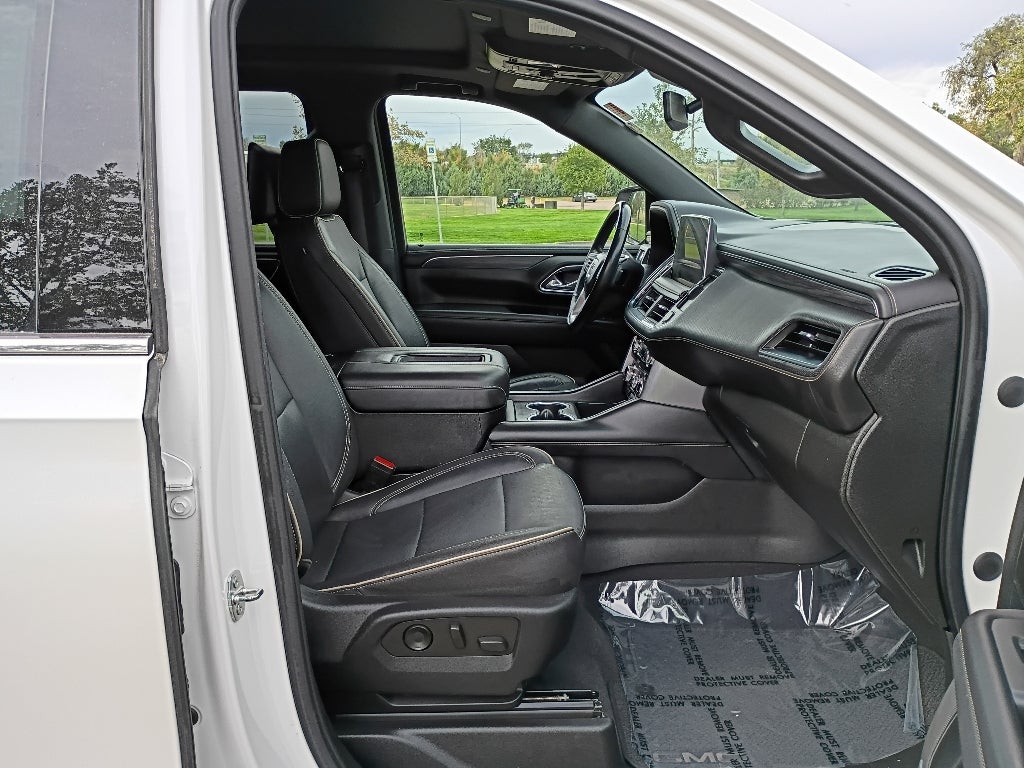 2021 GMC Yukon XL SLT