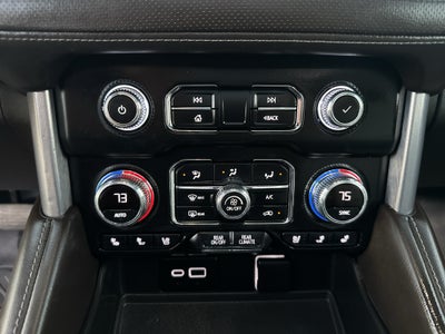 2023 GMC Yukon XL SLT