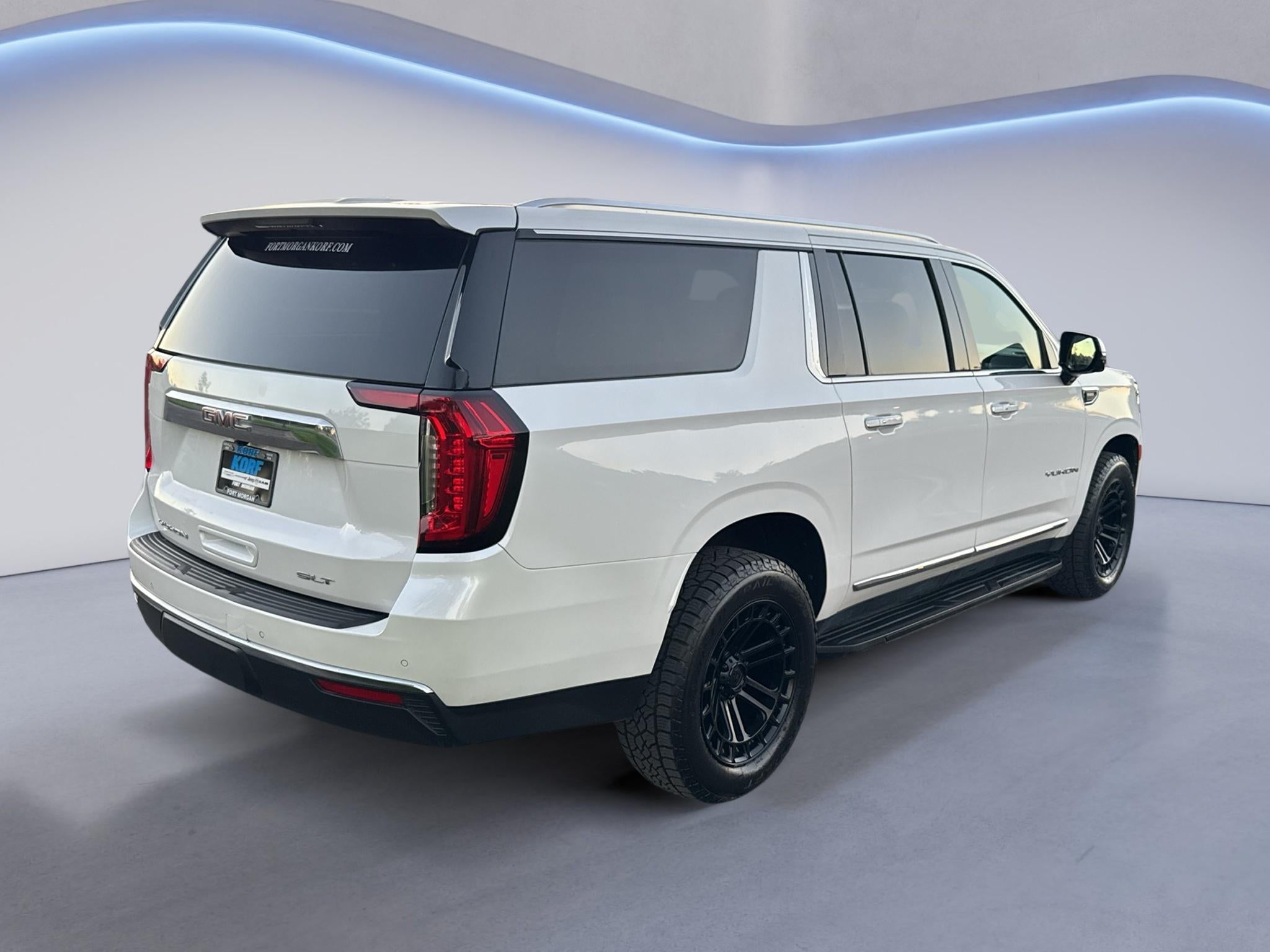 2023 GMC Yukon XL SLT