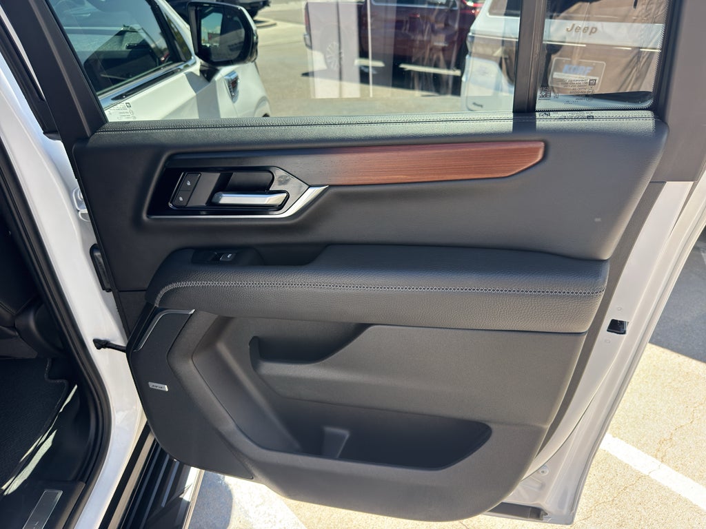 2025 GMC Yukon XL Denali Denali