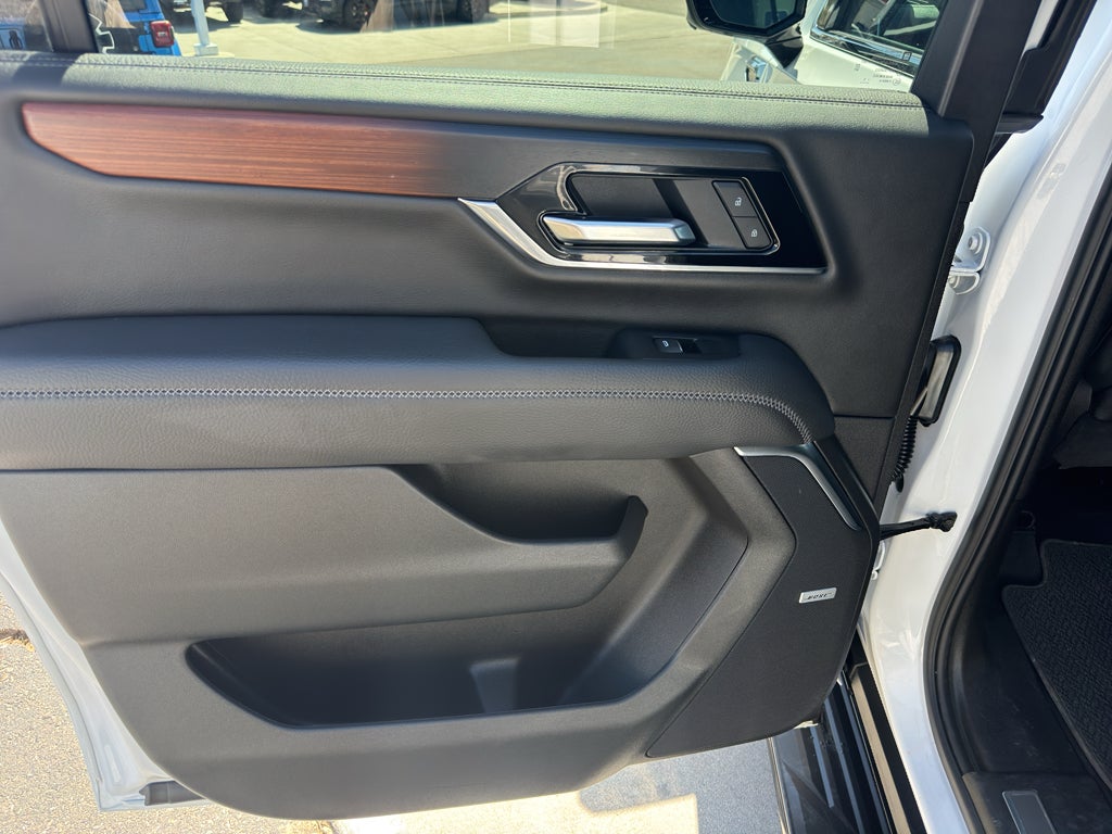 2025 GMC Yukon XL Denali Denali