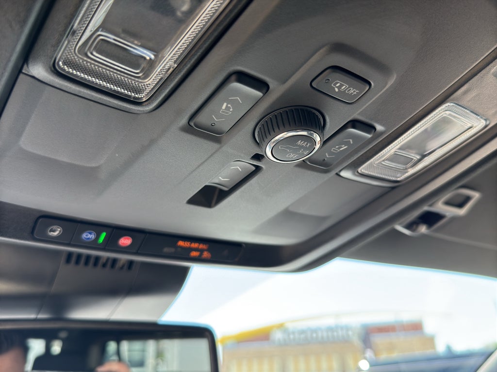 2025 GMC Yukon XL Denali Denali