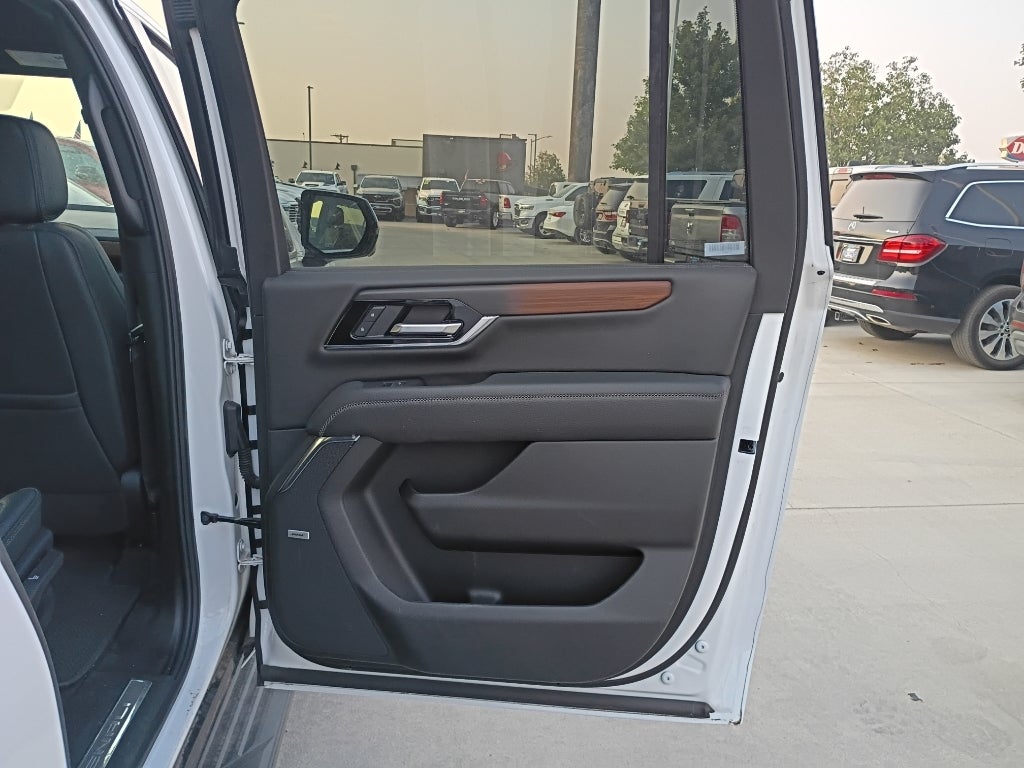 2025 GMC Yukon XL Denali Denali