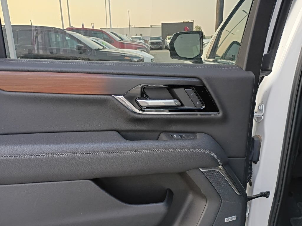 2025 GMC Yukon XL Denali Denali