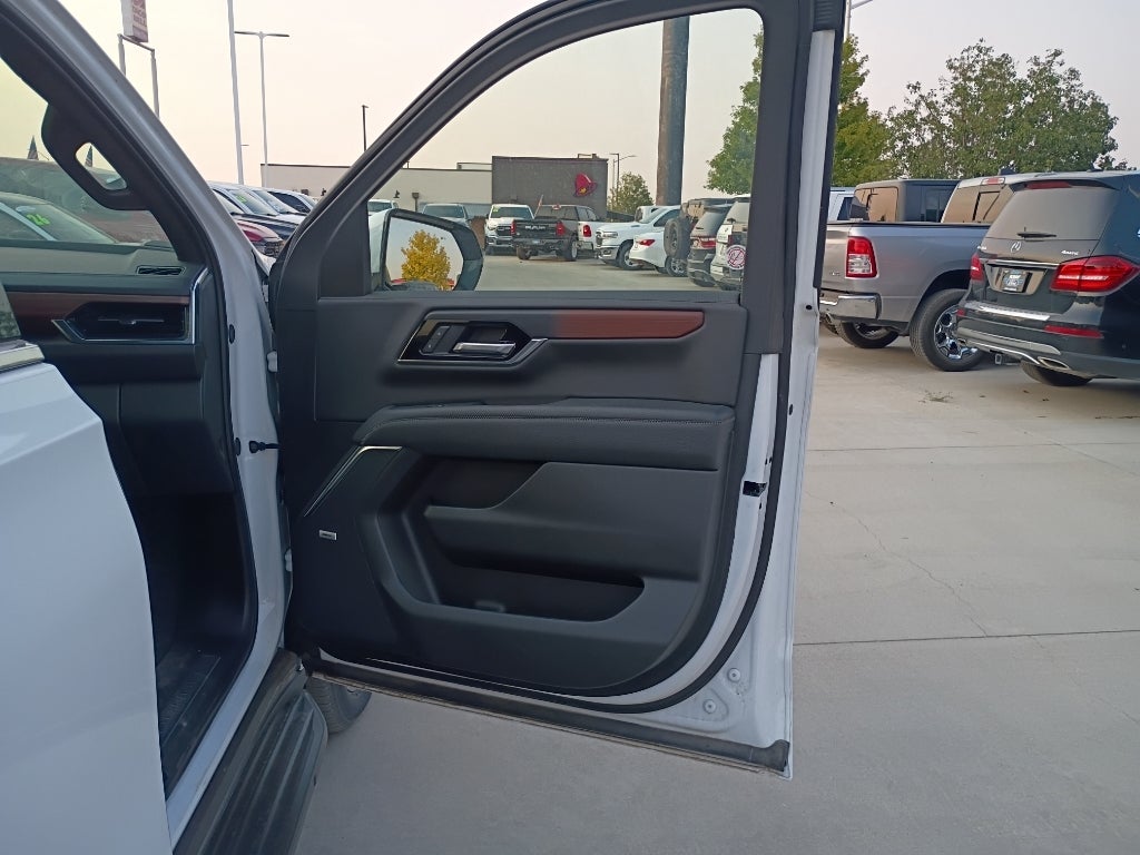 2025 GMC Yukon XL Denali Denali