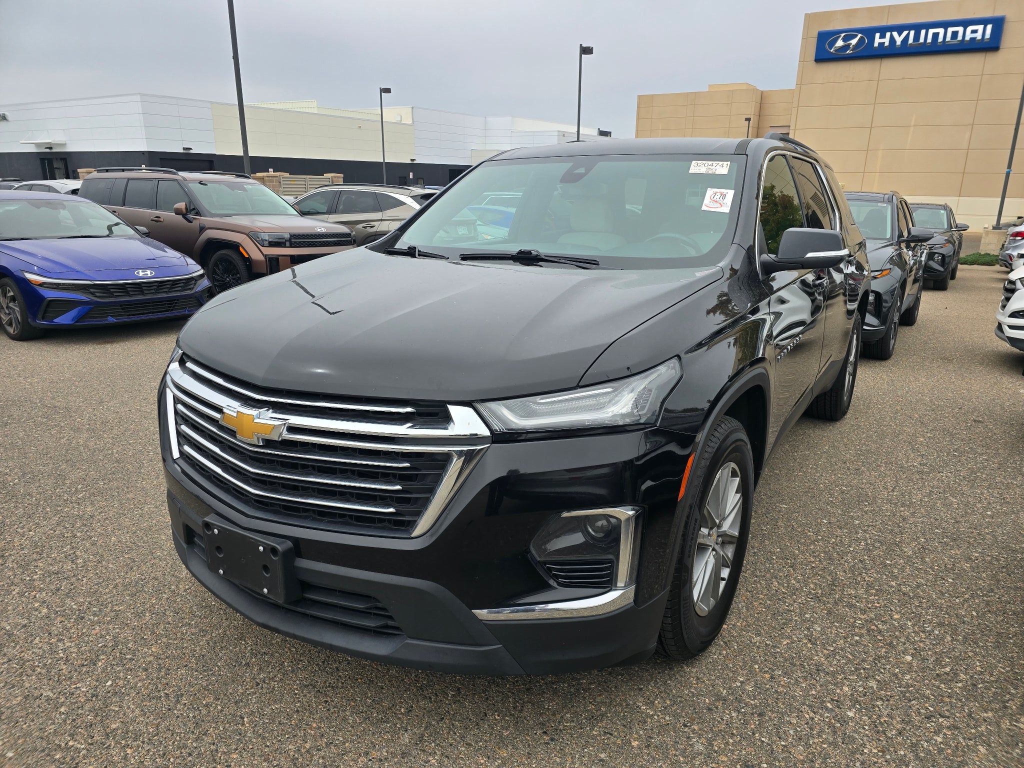2022 Chevrolet Traverse LT Cloth