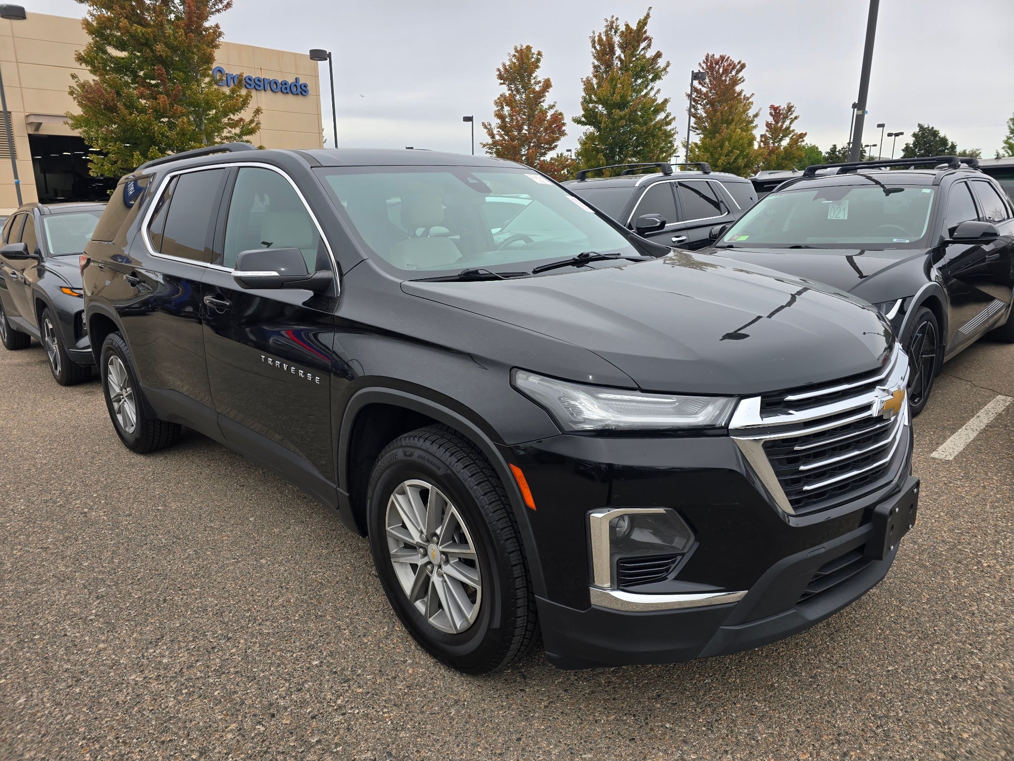 2022 Chevrolet Traverse LT Cloth