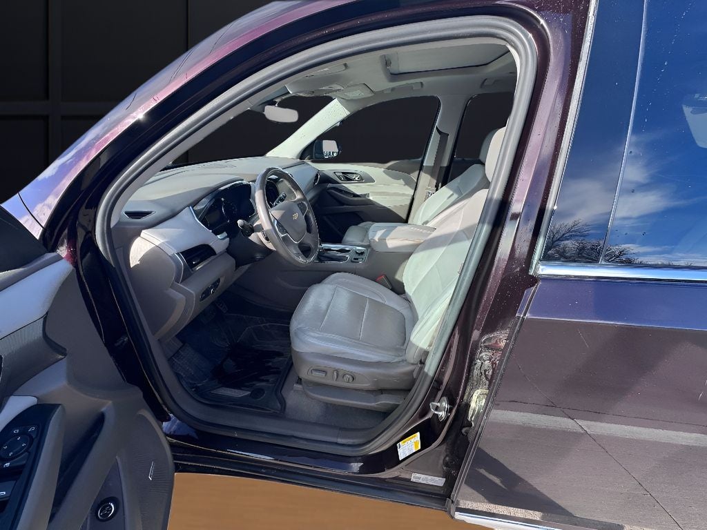 2021 Chevrolet Traverse Premier