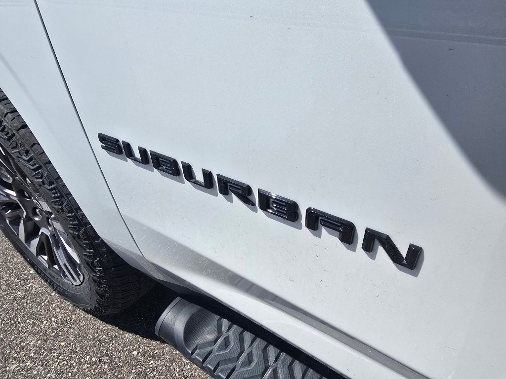 2025 Chevrolet Suburban Z71