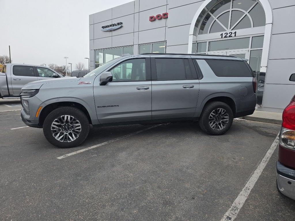 2025 Chevrolet Suburban Z71