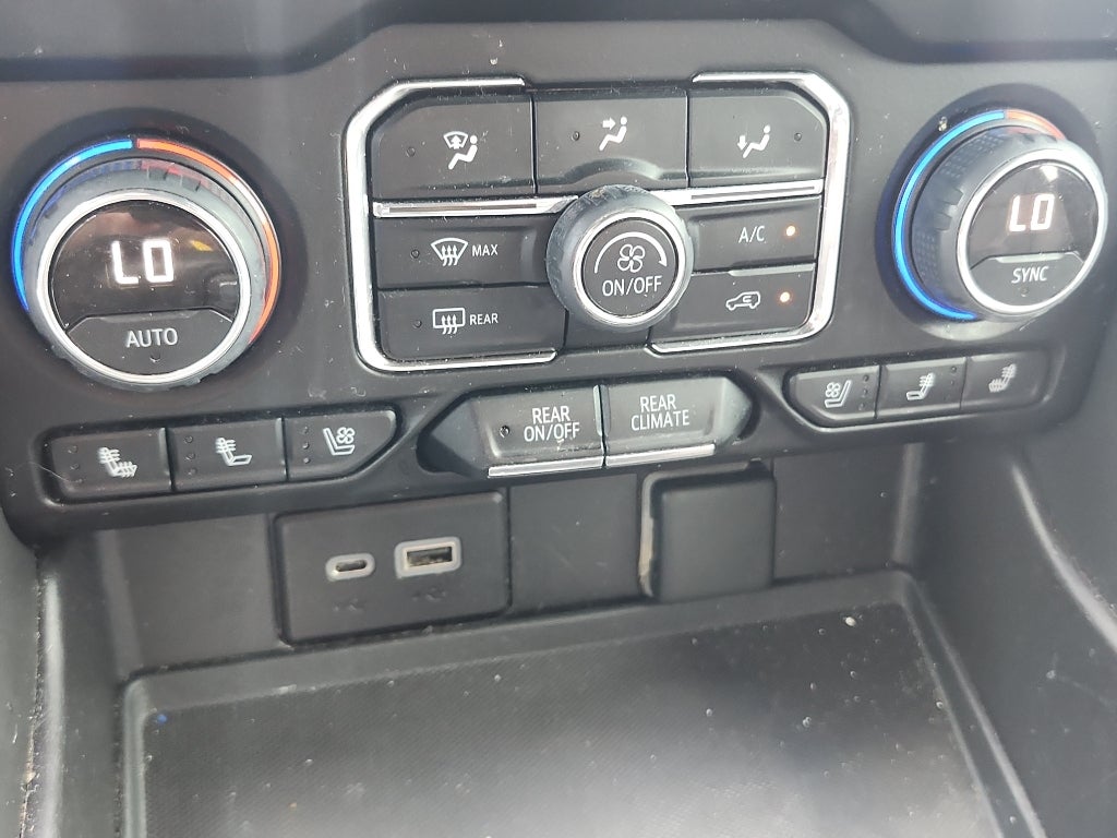 2022 Chevrolet Suburban Premier