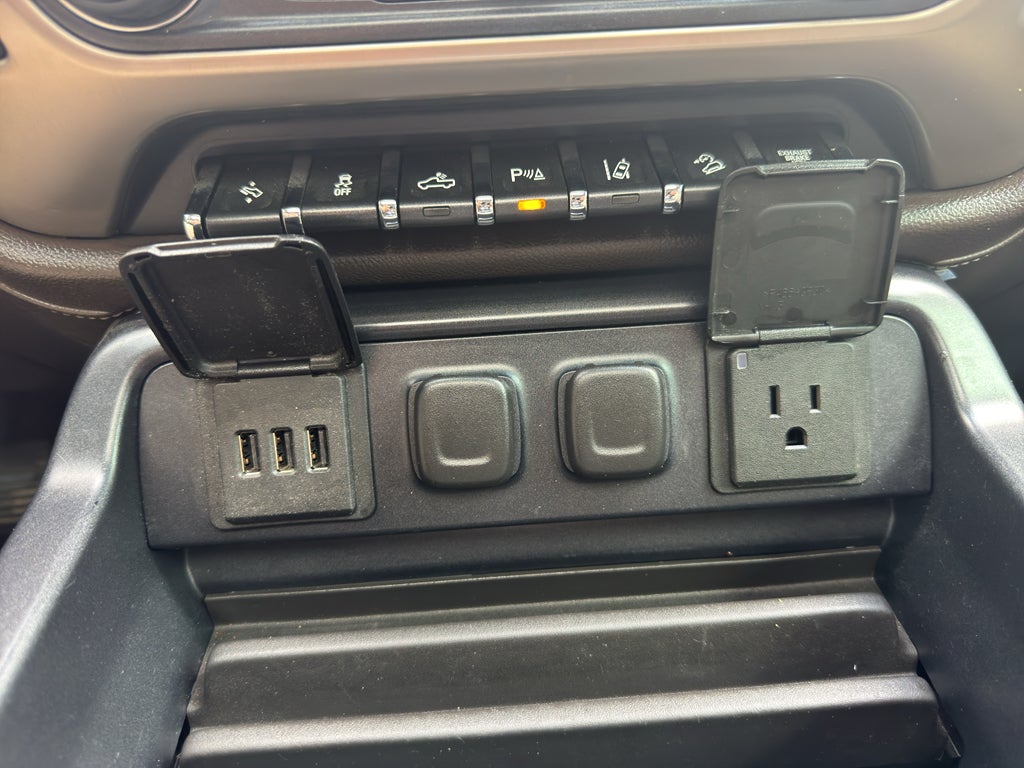 2015 GMC Sierra 2500HD available WiFi Denali