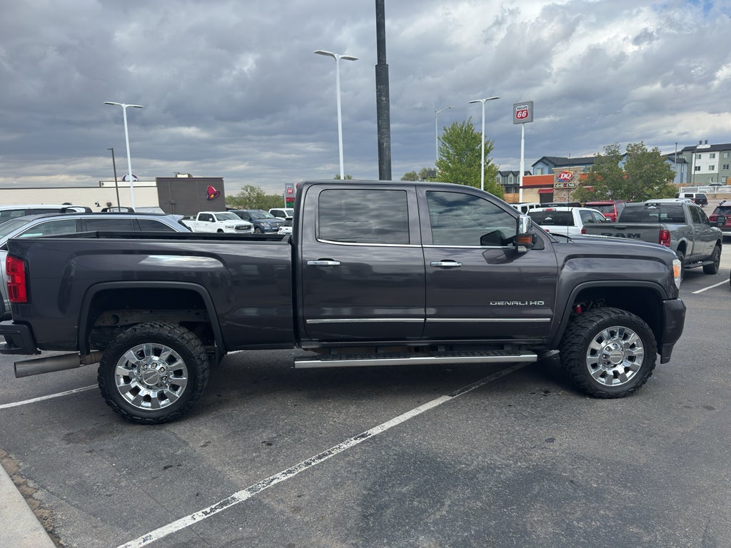 2015 GMC Sierra 2500HD available WiFi Denali