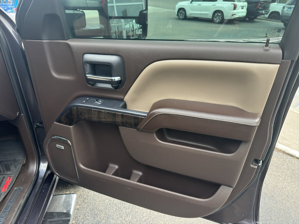 2015 GMC Sierra 2500HD available WiFi Denali