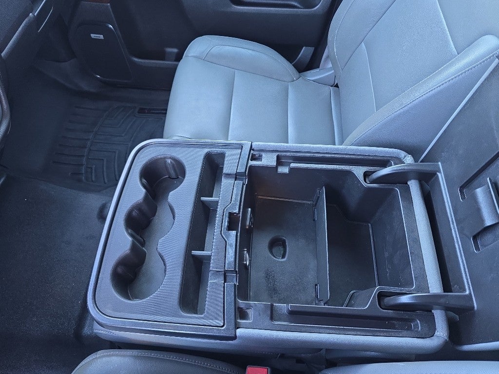 2015 GMC Sierra 2500HD available WiFi SLT