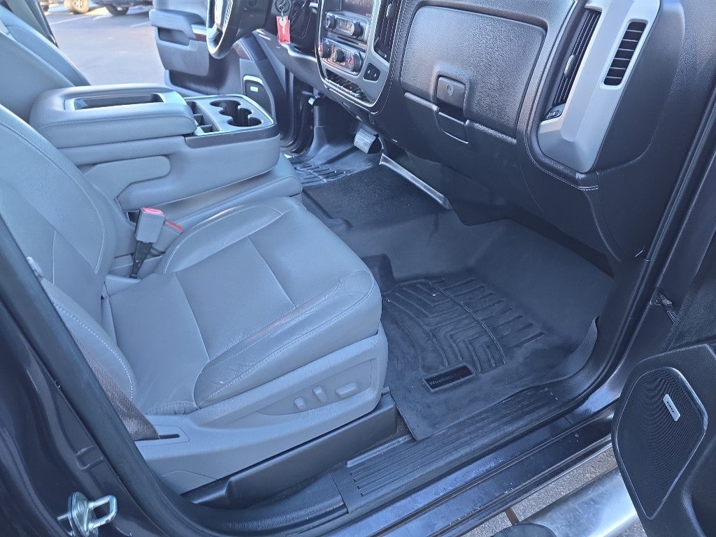 2015 GMC Sierra 2500HD available WiFi SLT