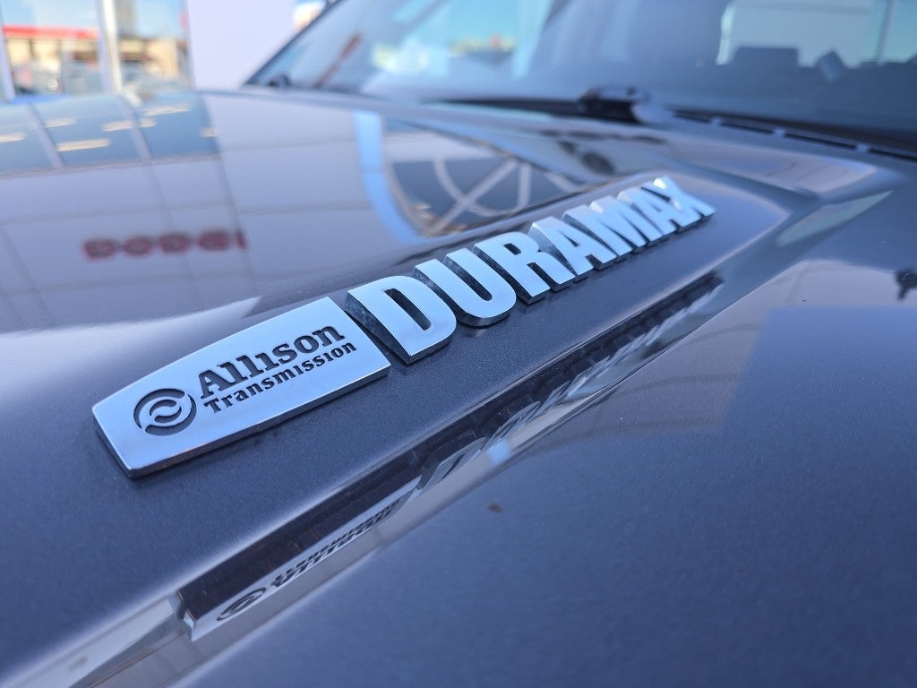 2015 GMC Sierra 2500HD available WiFi SLT