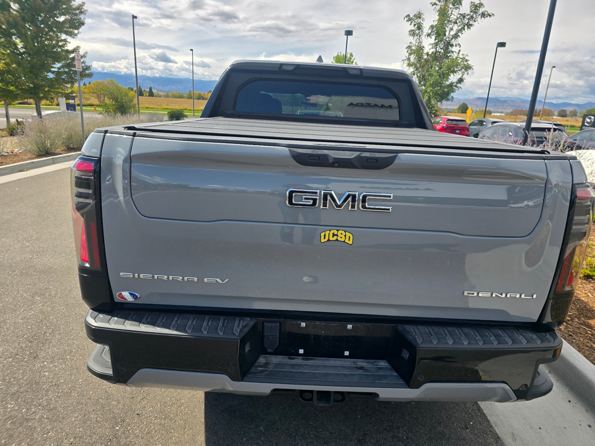 2024 GMC Sierra EV Denali Edition 1