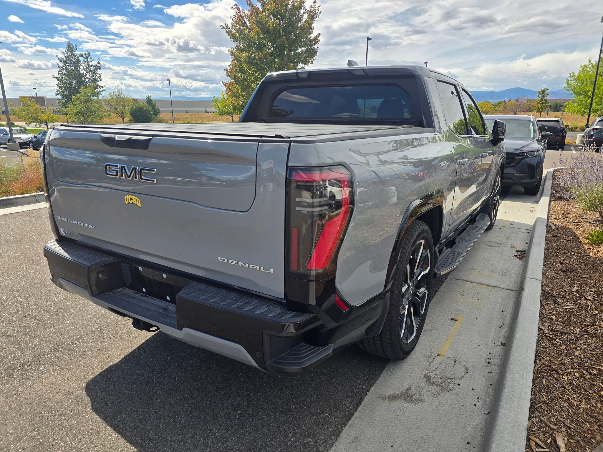 2024 GMC Sierra EV Denali Edition 1