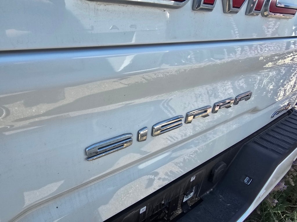 2024 GMC Sierra 2500HD AT4