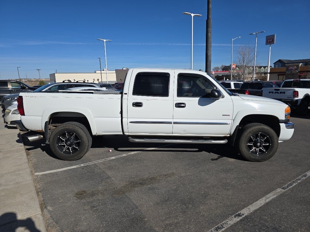 2004 GMC Sierra 2500HD SLT