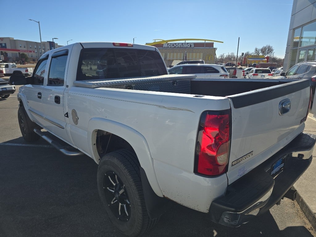 2004 GMC Sierra 2500HD SLT
