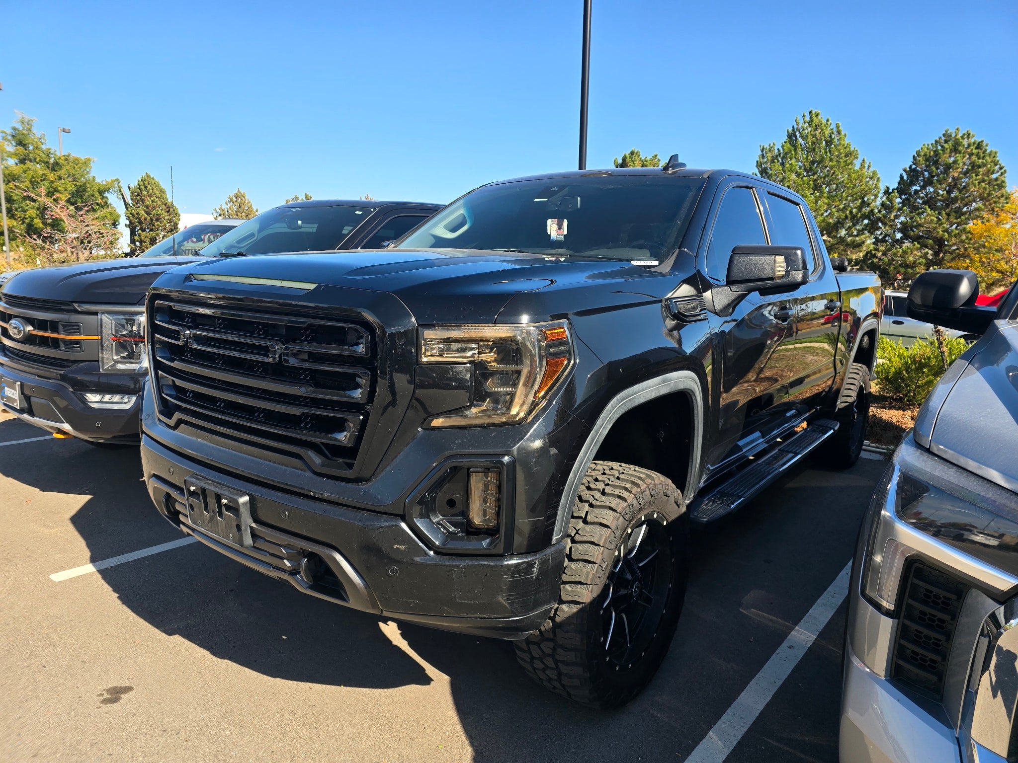 2019 GMC Sierra 1500 SLT