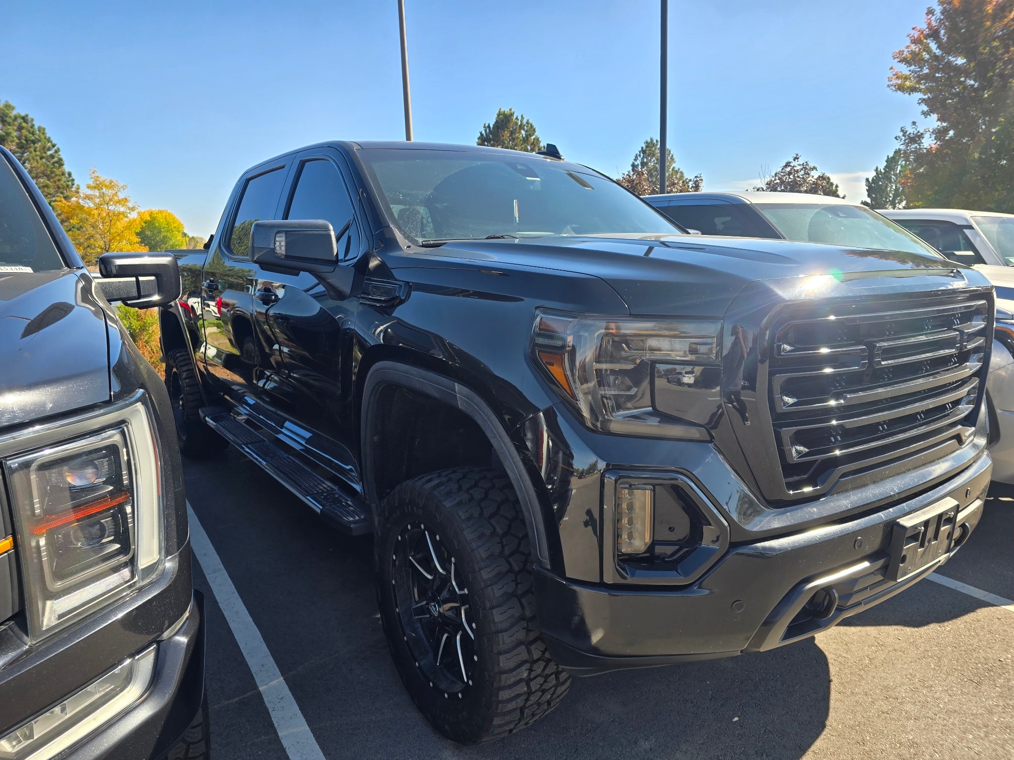 2019 GMC Sierra 1500 SLT