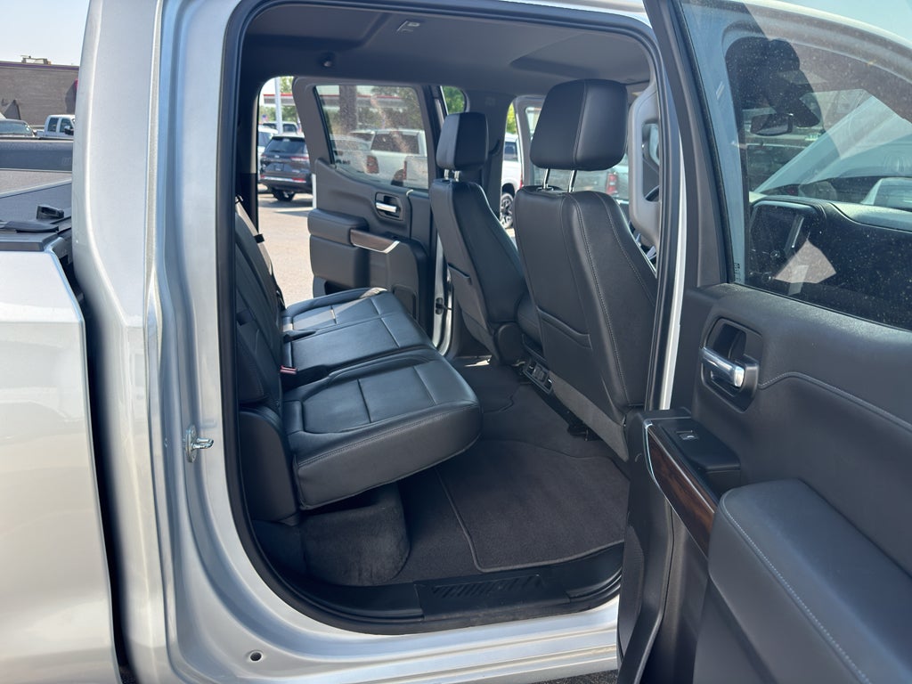 2021 GMC Sierra SLT