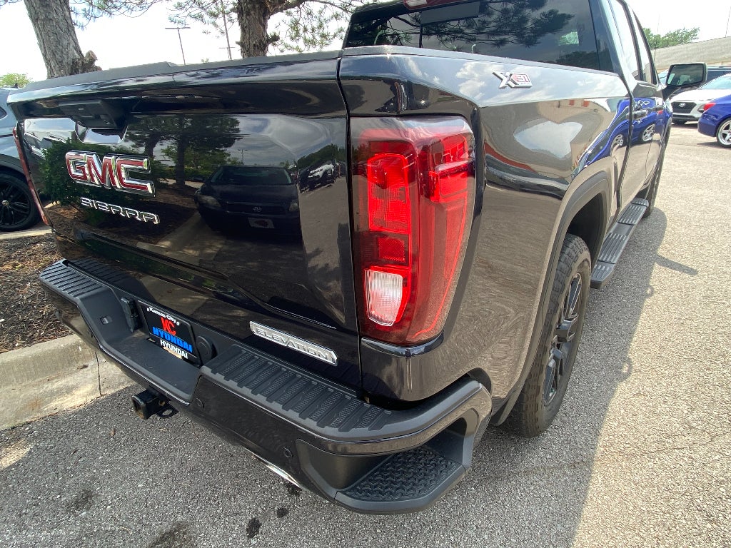 2023 GMC Sierra 1500 Elevation