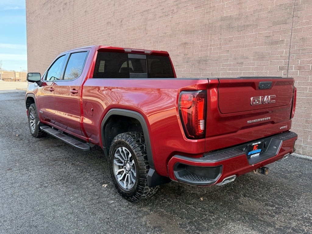 2022 GMC Sierra AT4