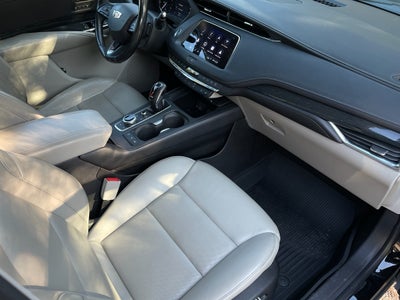 2019 Cadillac XT4 FWD Premium Luxury