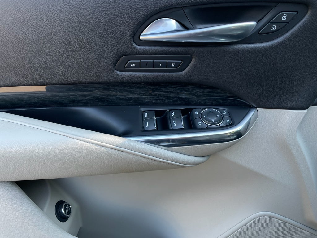 2019 Cadillac XT4 FWD Premium Luxury