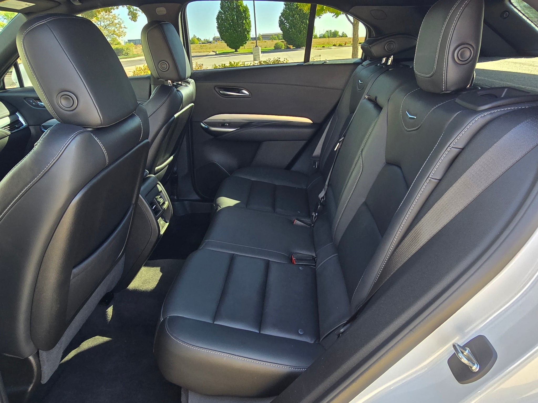 2022 Cadillac XT4 AWD Premium Luxury