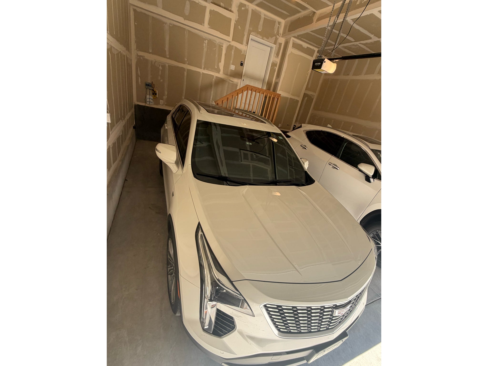 2022 Cadillac XT4 AWD Premium Luxury