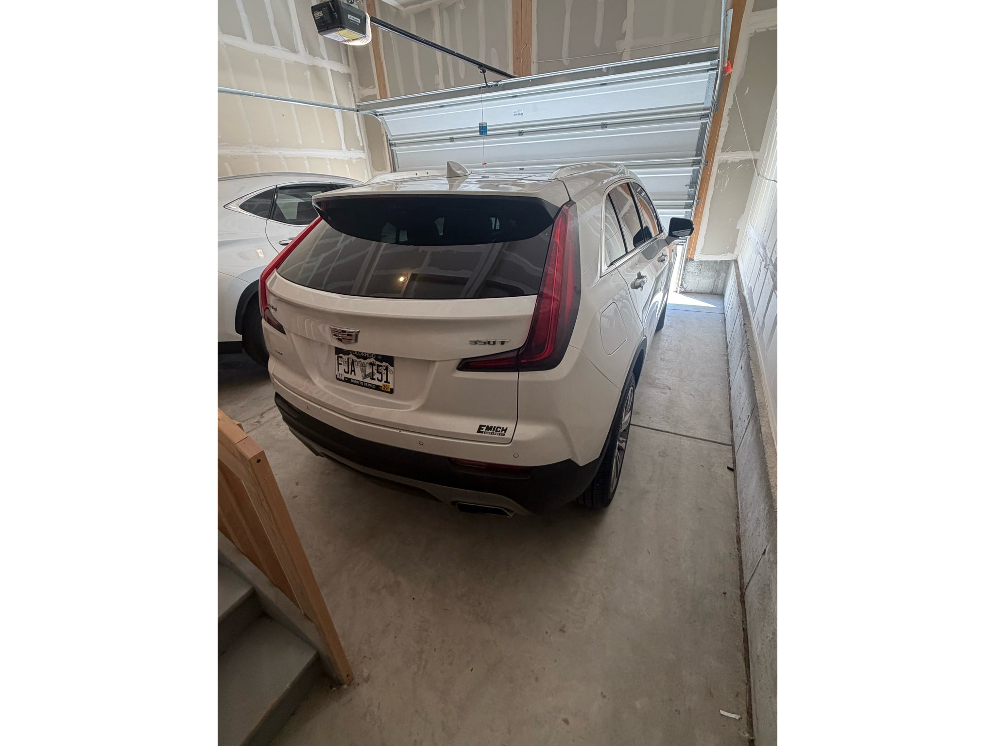 2022 Cadillac XT4 AWD Premium Luxury
