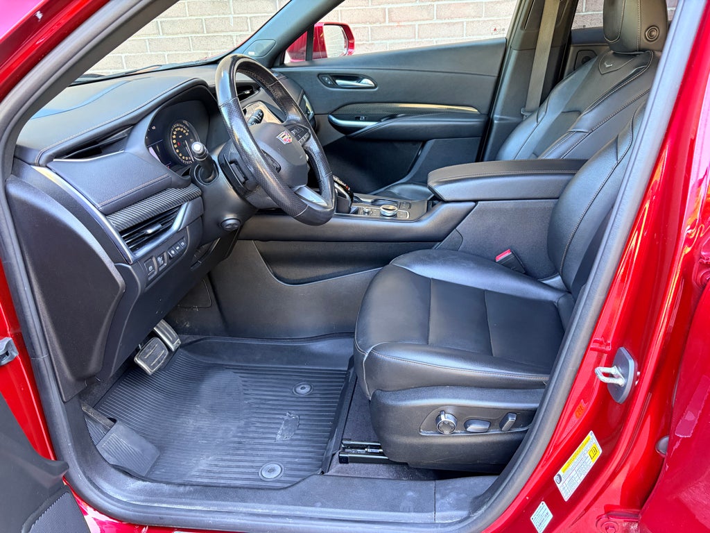 2021 Cadillac XT4 AWD Sport
