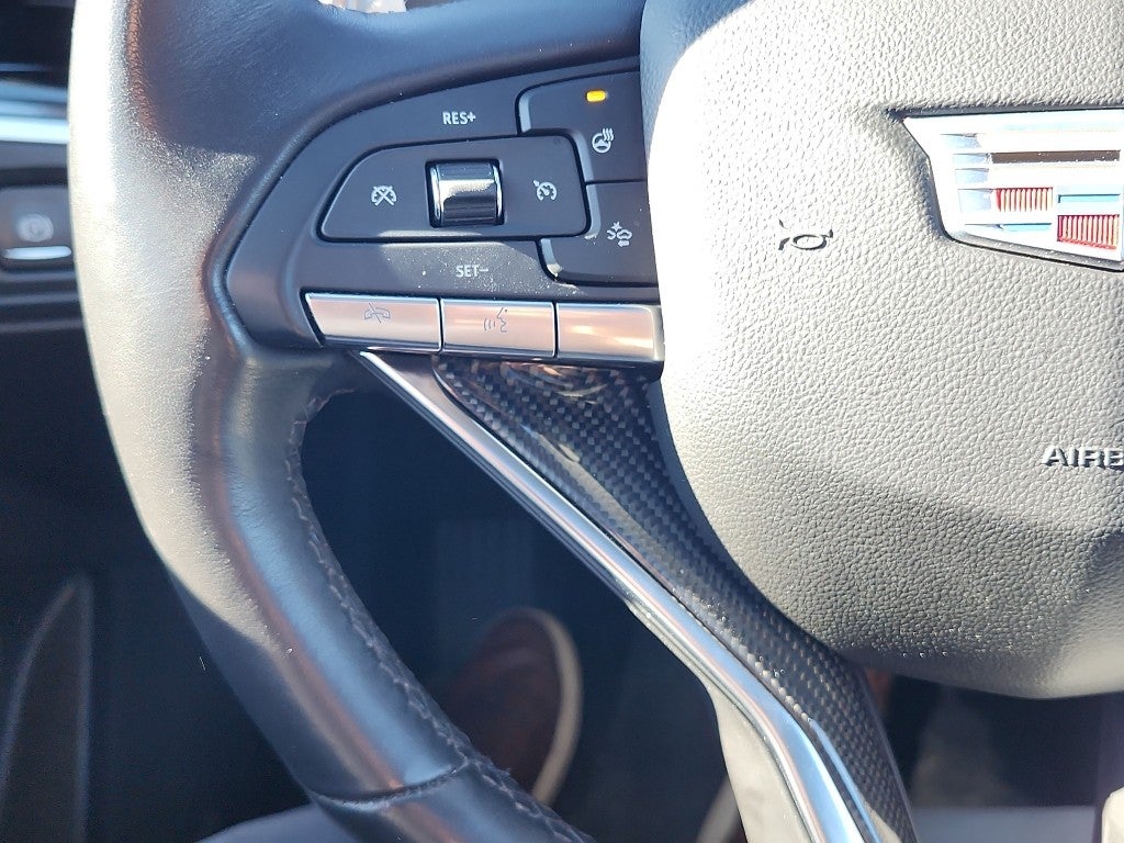 2024 Cadillac XT6 AWD Sport