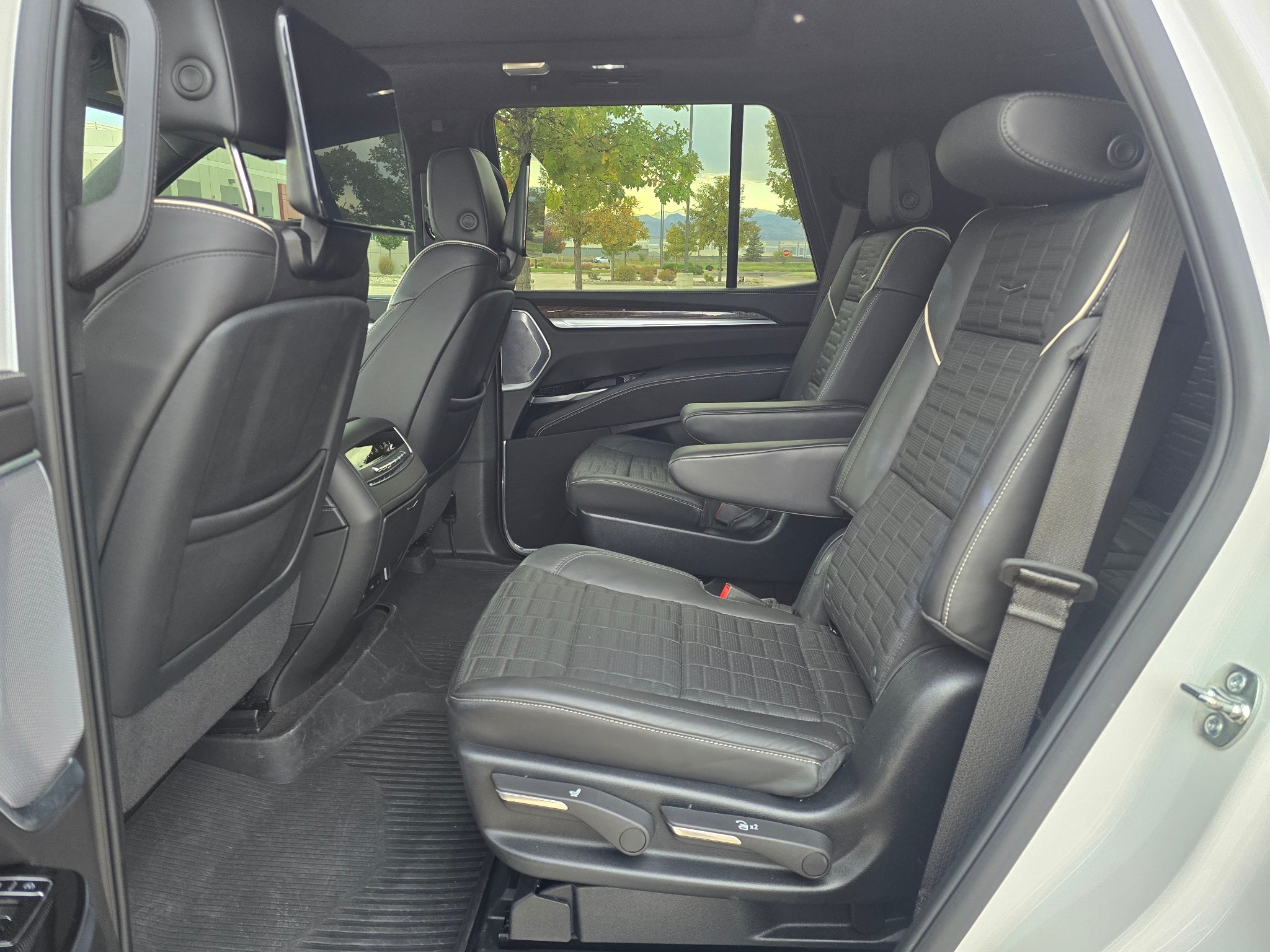 2025 Cadillac Escalade 4WD Sport Platinum