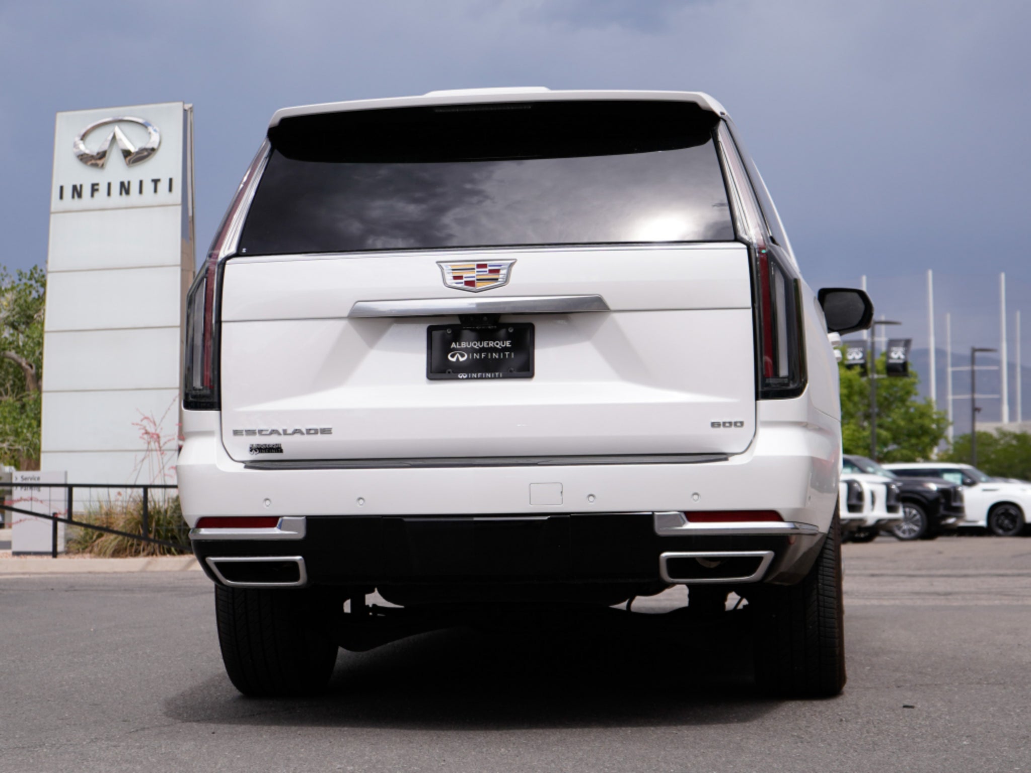 2025 Cadillac Escalade ESV 4WD Premium Luxury