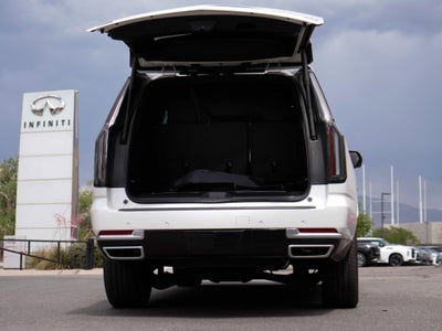 2025 Cadillac Escalade ESV 4WD Premium Luxury