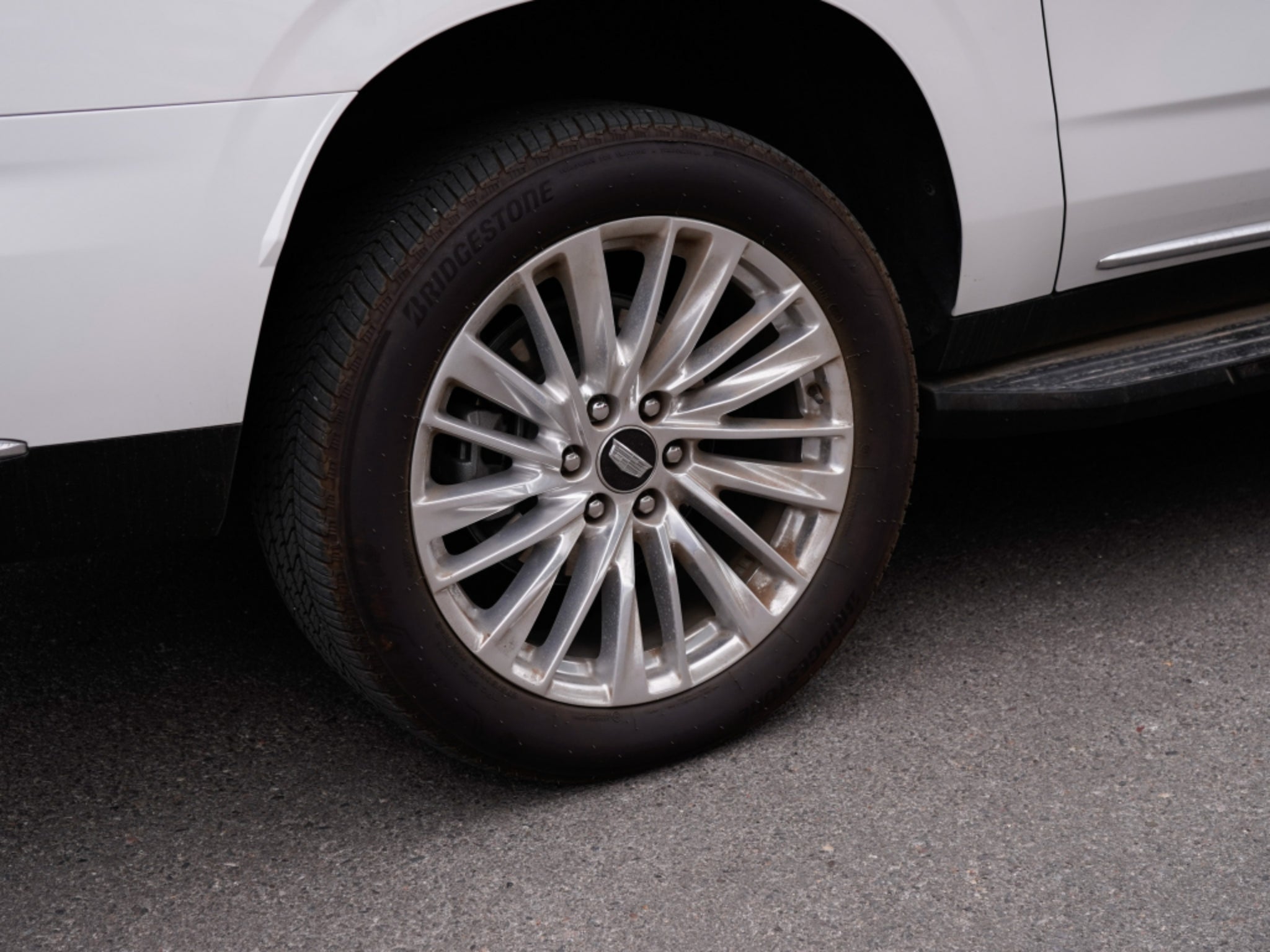 2025 Cadillac Escalade ESV 4WD Premium Luxury