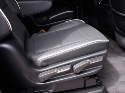2025 Cadillac Escalade ESV 4WD Premium Luxury