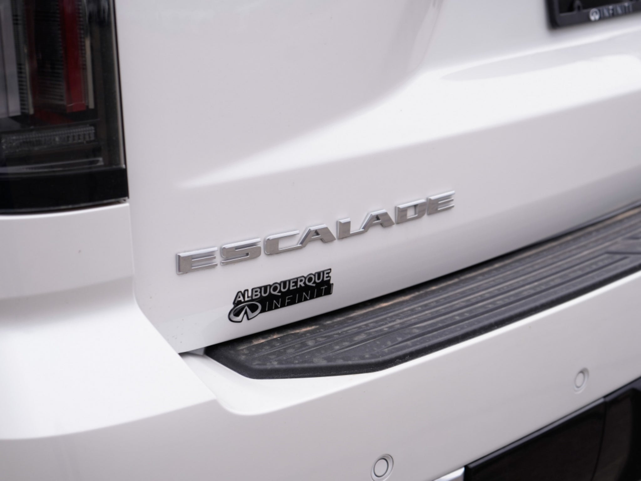 2025 Cadillac Escalade ESV 4WD Premium Luxury