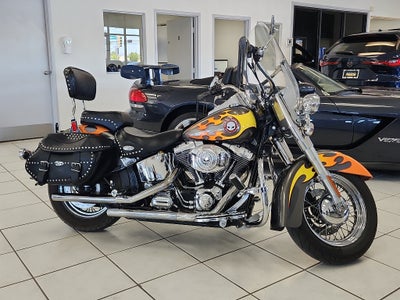 2003 Harley-Davidson FLSTCI Base